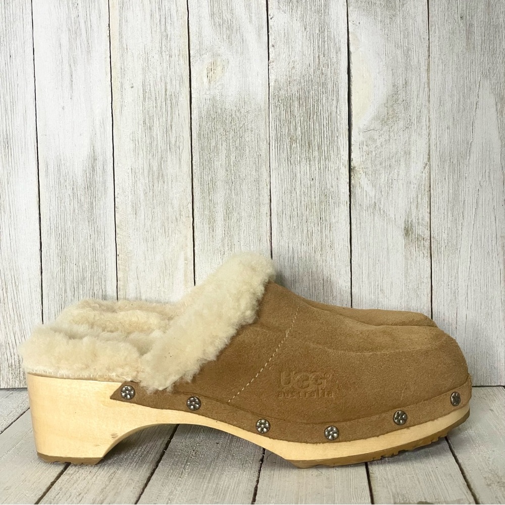 UGG AUSTRALIA Suede Studded Sheepskin Clogs